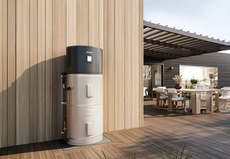 Choosing-Repair-Replacement-Leaking-Hot-Water-Cylinder