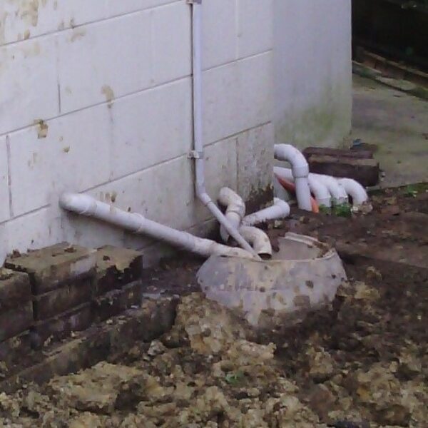 OVERFLOW RELIEF GULLY TRAP MAINTENANCE / REPAIR (REPLACMENT)